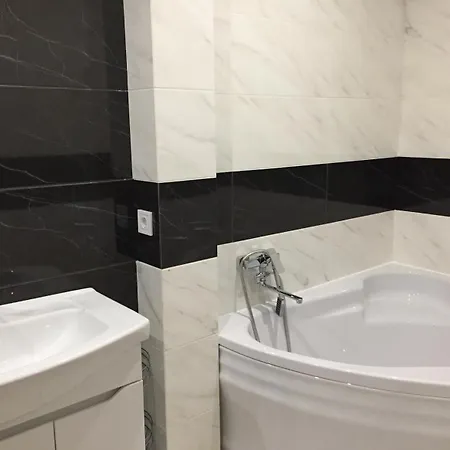 Lux 3-Bedroom Apartment In Most City Area Dnipro Exterior photo