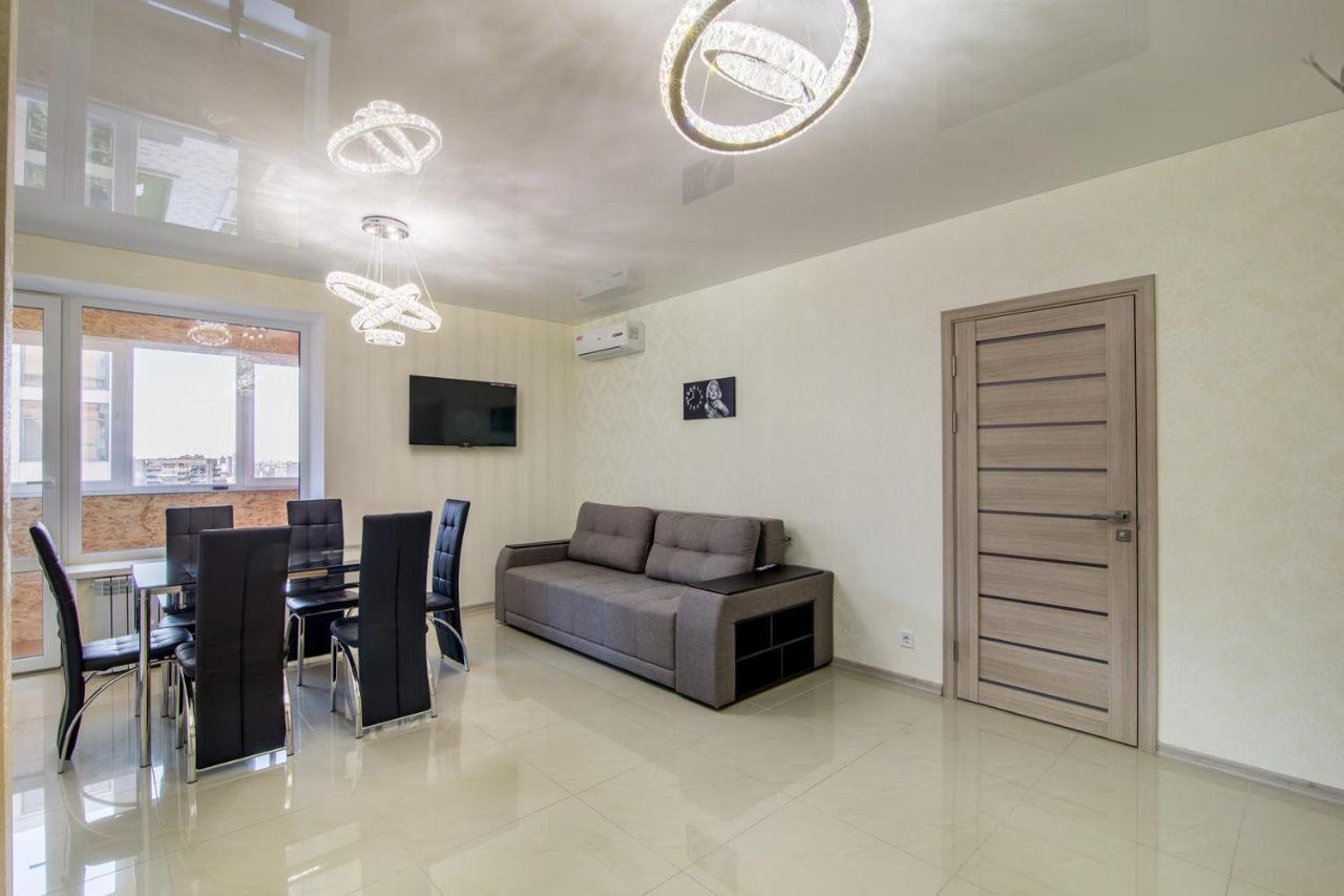 Lux 3-bedroom In Area * Dnipro