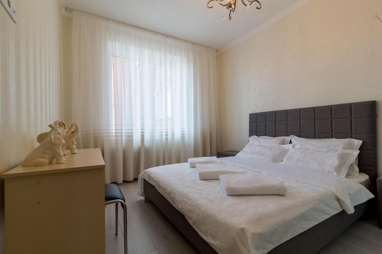 Lux 3-bedroom In Area * Dnipro